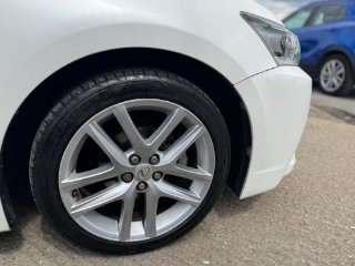 /photos/13294/f38c4b99-e51d-48ad-85f2-d21d86d21f07_i320x240.jpg
